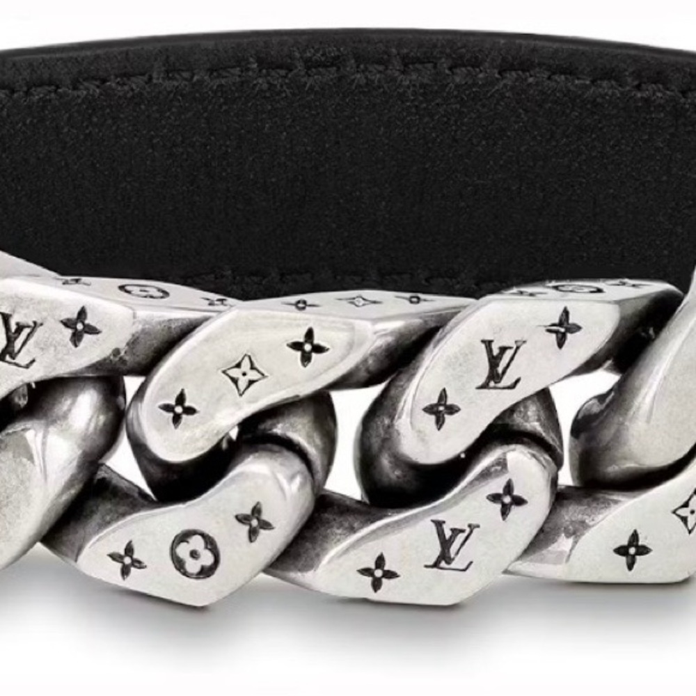 Louis Vuitton Monochain Reverso Bracelet
Monogram Eclipse Black